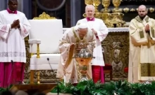 Thánh Lễ Dầu (2/4): Canh tân sứ mạng Kitô giáo