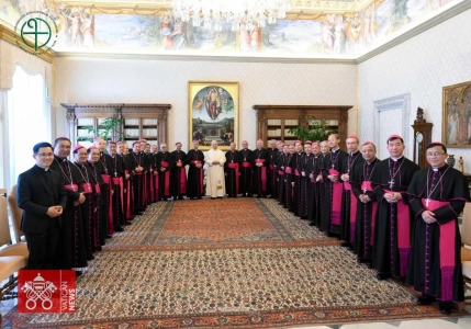 Ad limina 2026 - ng&agrave;y V: Viếng mộ Th&aacute;nh Ph&ecirc;r&ocirc; v&agrave; yết kiến Đức Th&aacute;nh cha L&ecirc;&ocirc; XIV