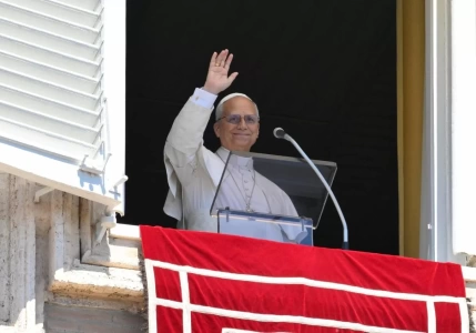 Regina Caeli (26/4): Ch&uacute;a biết ch&uacute;ng ta, gọi đ&iacute;ch danh ch&uacute;ng ta