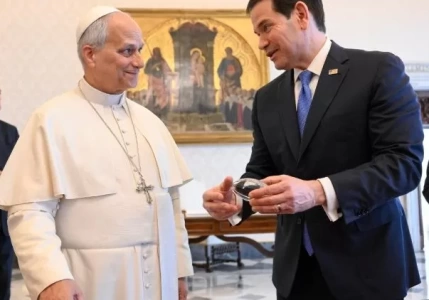 Đức Th&aacute;nh Cha gặp Ngoại trưởng Marco Rubio: t&aacute;i khẳng định cam kết h&ograve;a b&igrave;nh v&agrave; quan hệ tốt đẹp với Hoa Kỳ