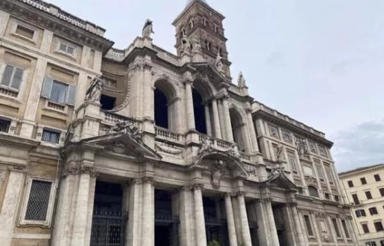 Ngôi mộ tương lai của Đức Thánh Cha Phanxicô dưới chân Đức Mẹ