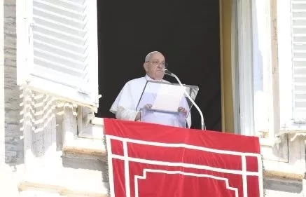 Đức Thánh Cha bày tỏ sự gần gũi với Việt Nam trong bão lũ