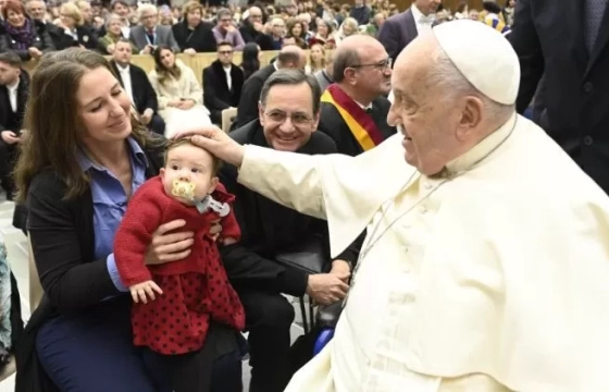 Buổi Tiếp kiến Năm Thánh đầu tiên - Đức Thánh Cha: Năm Thánh là một khởi đầu mới