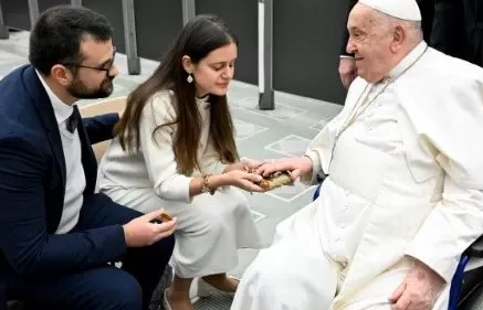 Tiếp kiến chung (12/2): Nhận ra sức mạnh của Chúa trong sự yếu đuối