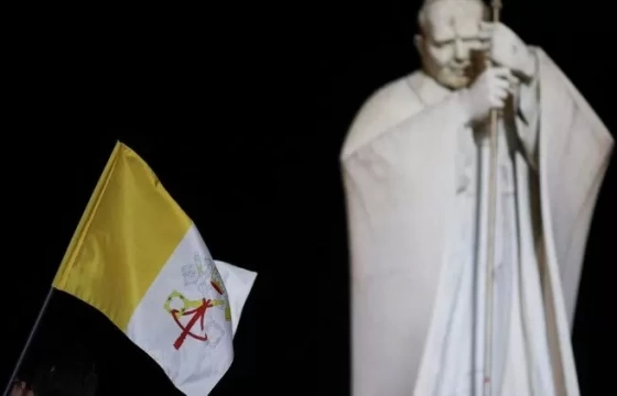 Sức khoẻ của Đức Thánh Cha (tối 28/2): Co thắt phế quản đột ngột