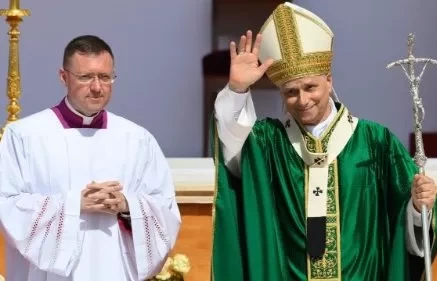 Thánh Lễ Bế Mạc Năm Thánh Giới Trẻ (Chúa Nhật 3/8)