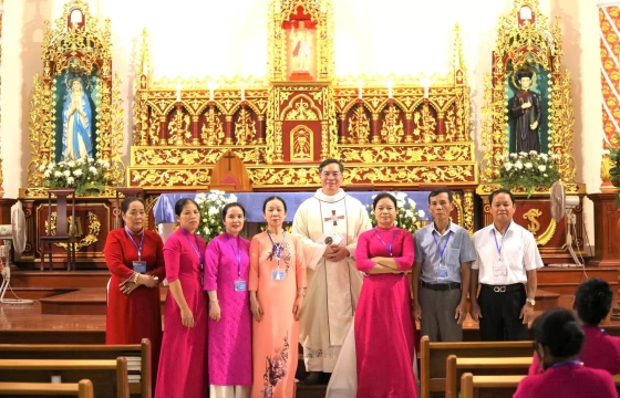 Ra mắt Hội Mân Côi Giáo xứ Tân Phương - Giáo Phận Hà Tĩnh ngày 11 tháng 04 năm 2026